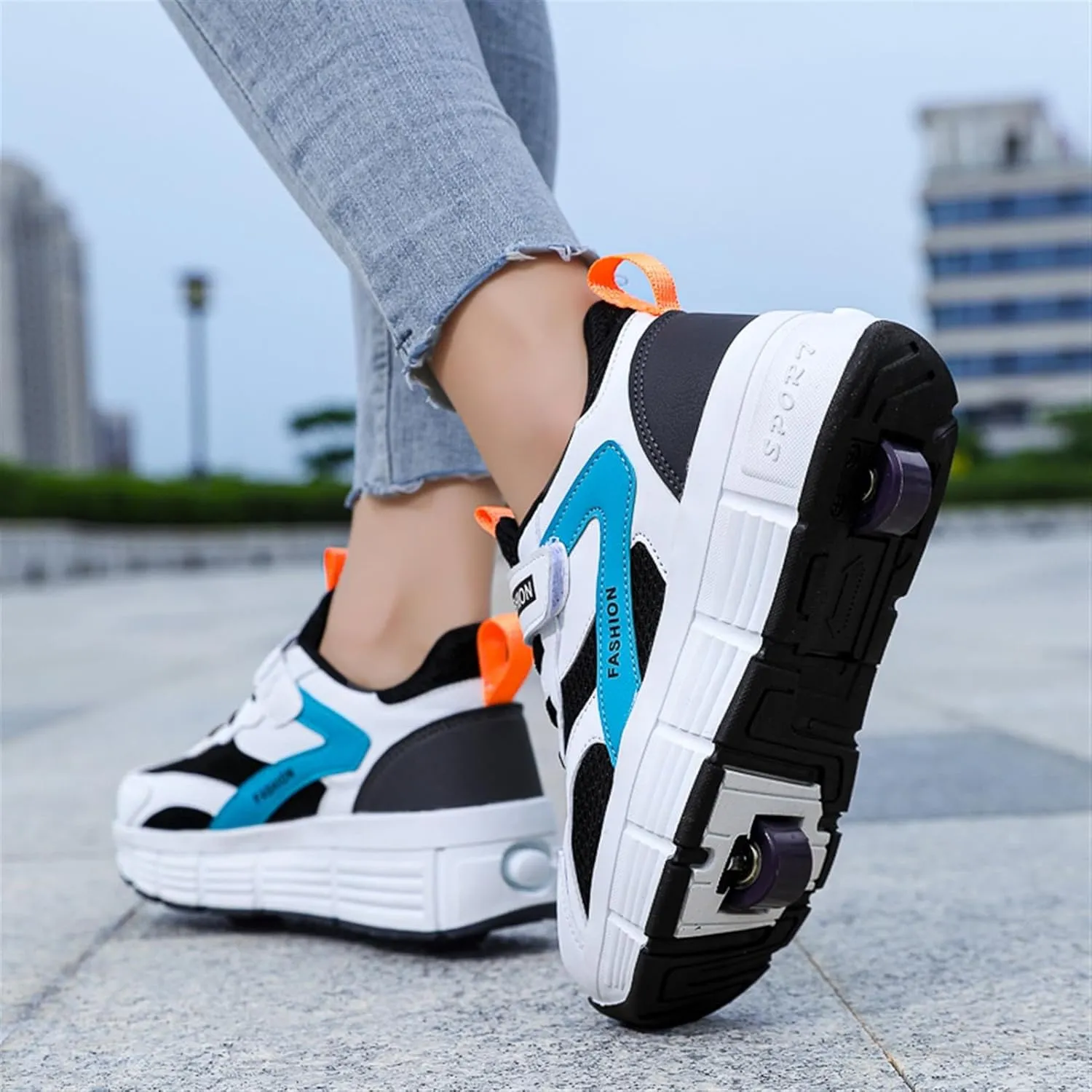 Kids Roller Skate Shoes Automatic Retrectable Technical Skateboarding Skates Multisport Running Sneakers for Boys Girls and Teen Outdoor