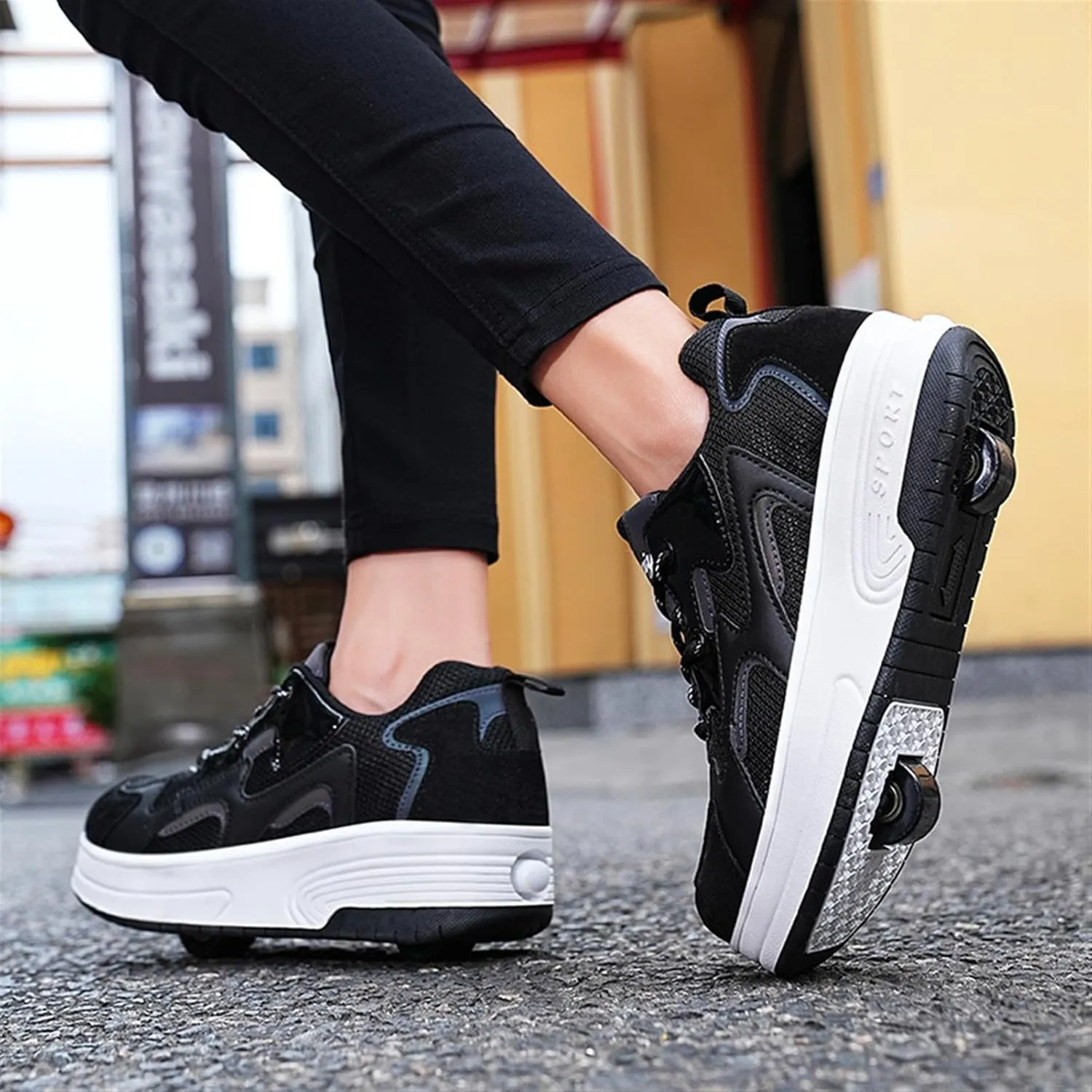Kids Roller Sneakers with Detachable Wheels, Unisex Casual Skating Shoes, Trendy All-Season Round Toe Lace-up Sneakers for Party, Birthday