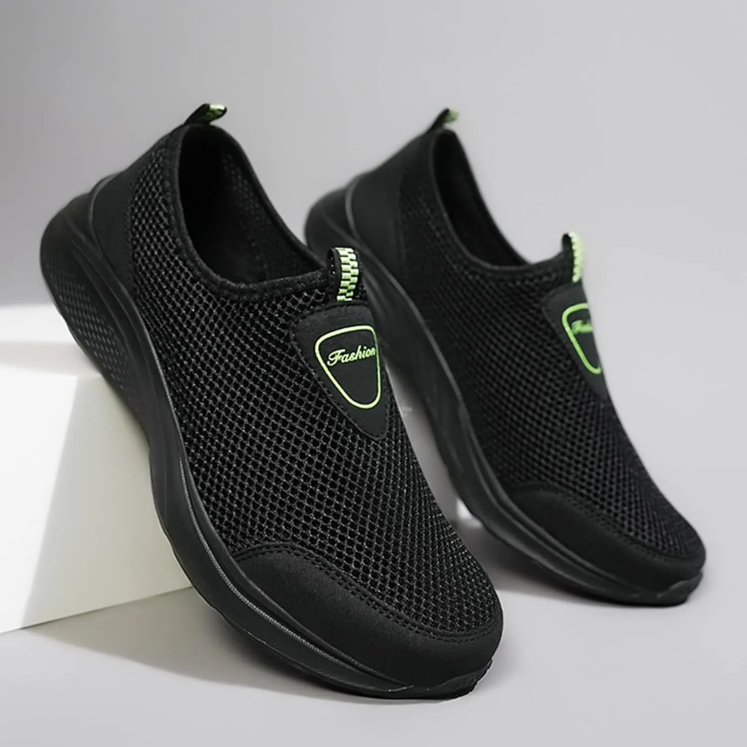Outdoor Jogging Sneaker for Men Slip On Lightweight Breathable Fashion Sneaker Convenient Elderly Slip On Shoes
