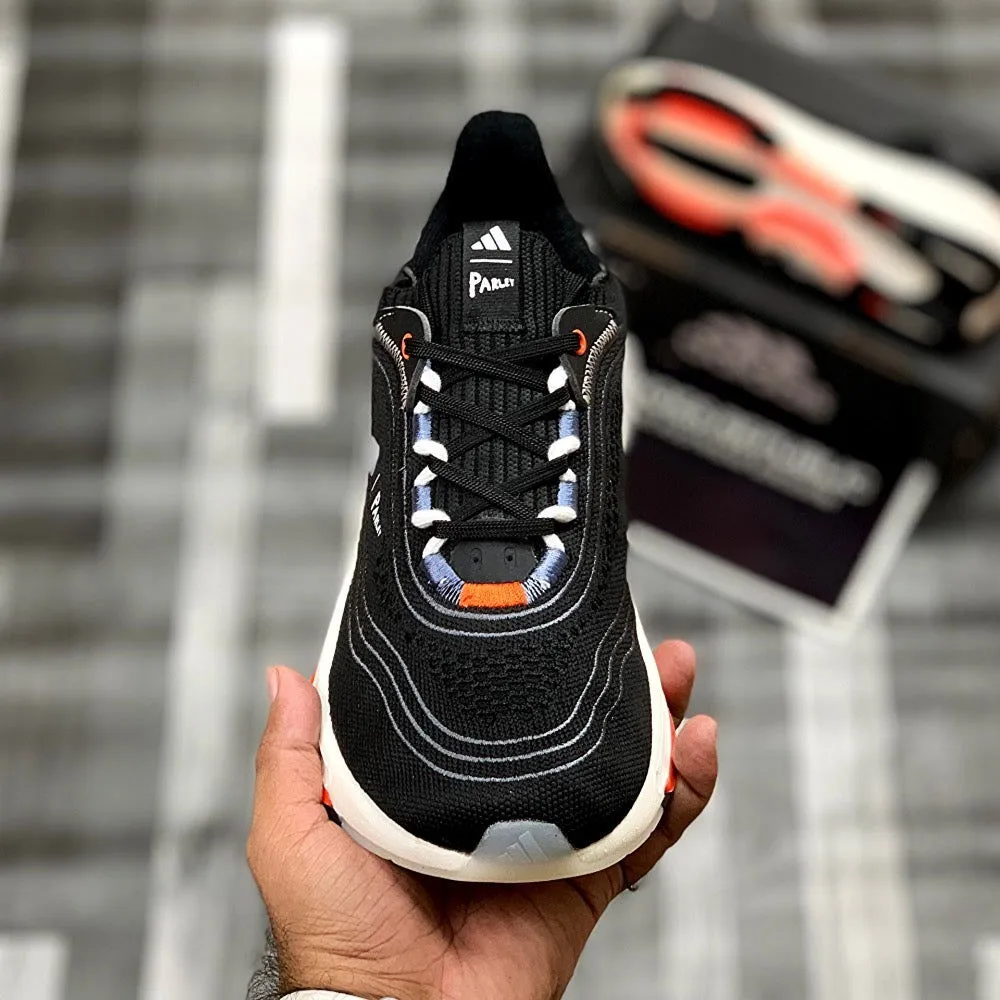 UB Light 23 x Parleyy (Black White)