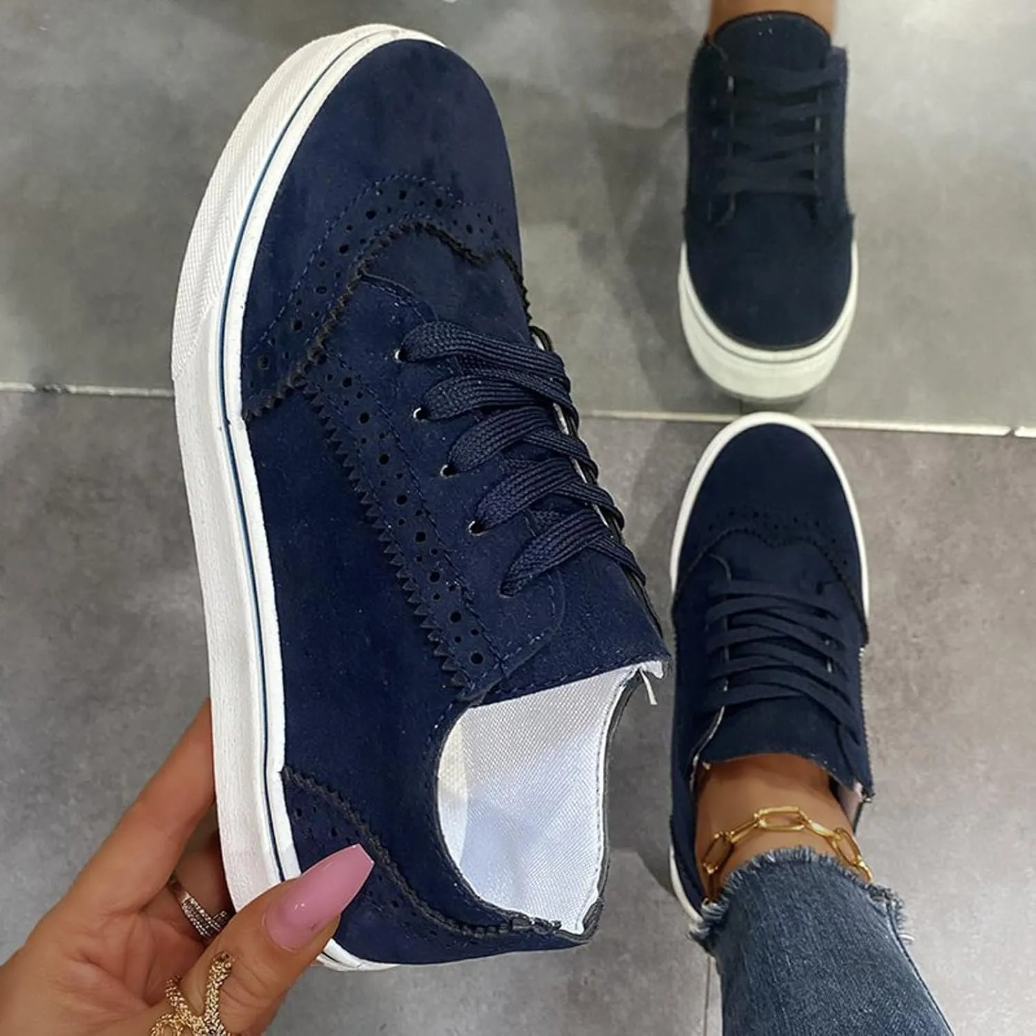 Women's Canvas Casual Shoes Slip On Lace Up Slip On Cushioned Footbed Jogging Tennis Sneakers Breathable Comfy Lightweight Walking Soft Platform Shoe for Gym Travel Daily Wear